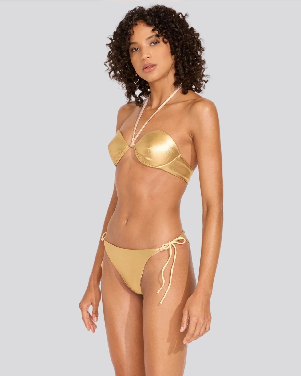 Pia Bikini Top Gold