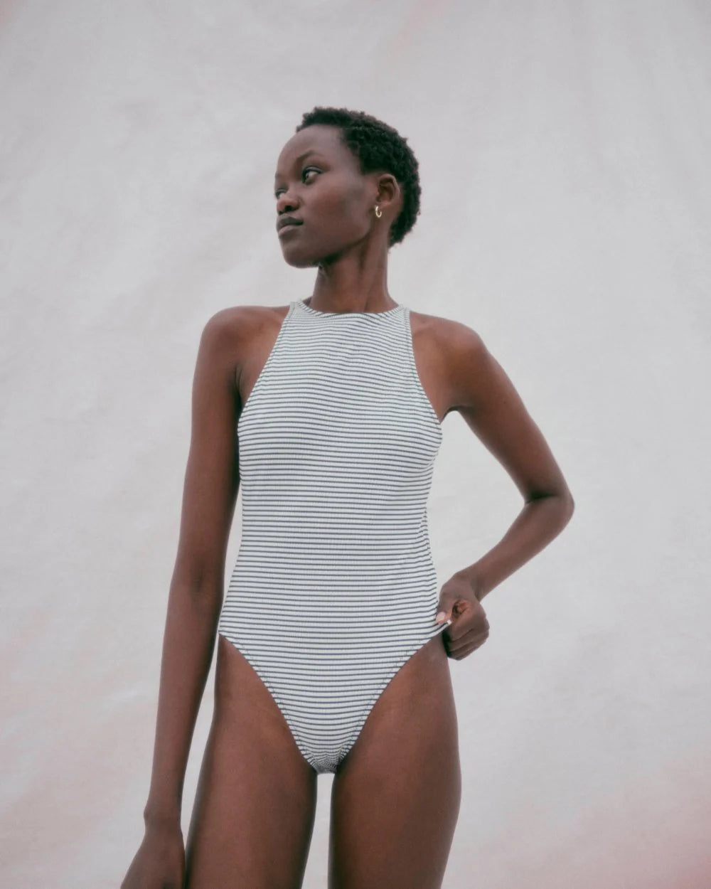 Iman One Piece Noir White Stripe